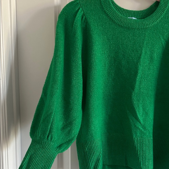 CeCe Brand Woman’s Vibrant Green Crew Neck Sweater - Size XS - Picture 4 of 7